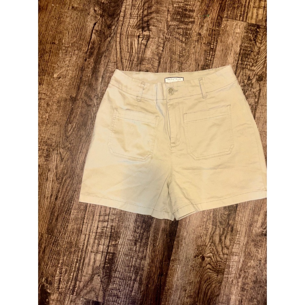 Bagatelle Collection Women Khaki Tan Utility Patch Pocket Short Size 8 High Rise
